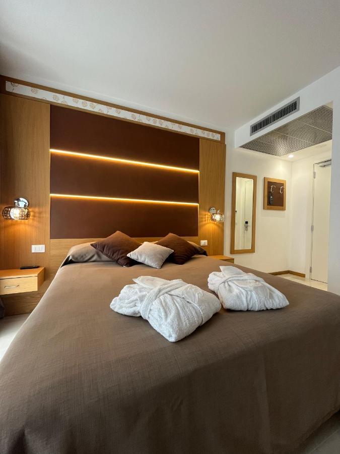 Mare Hotel 4*